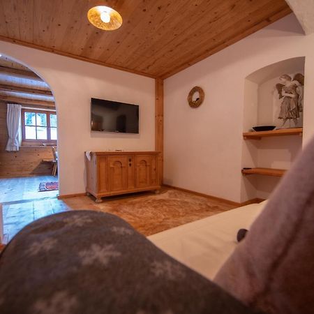 Villa Al Bosco Selva di Val Gardena Luaran gambar