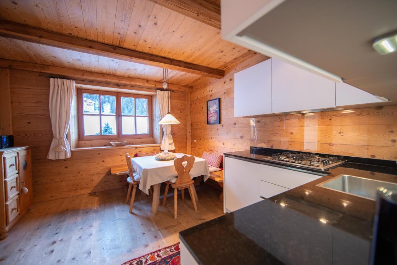 Villa Al Bosco Selva di Val Gardena Luaran gambar