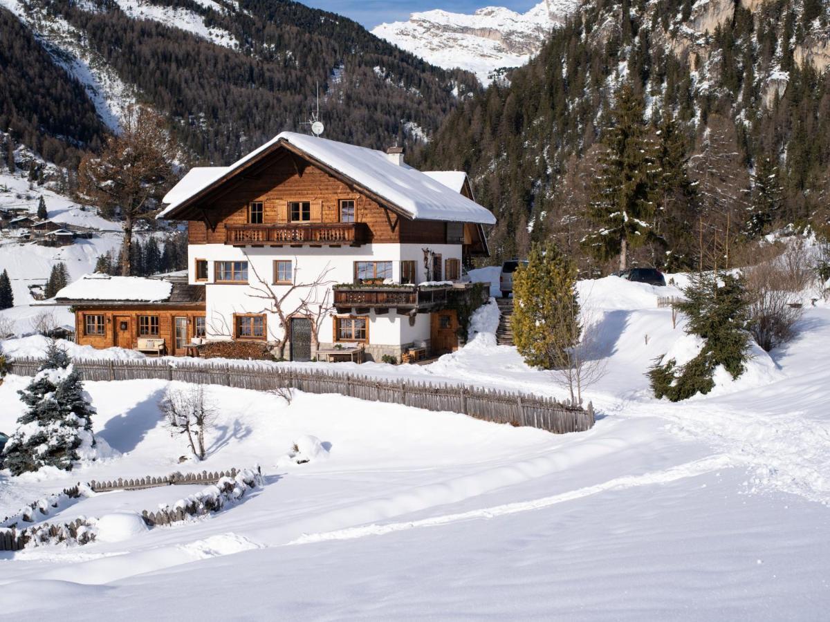 Villa Al Bosco Selva di Val Gardena Luaran gambar